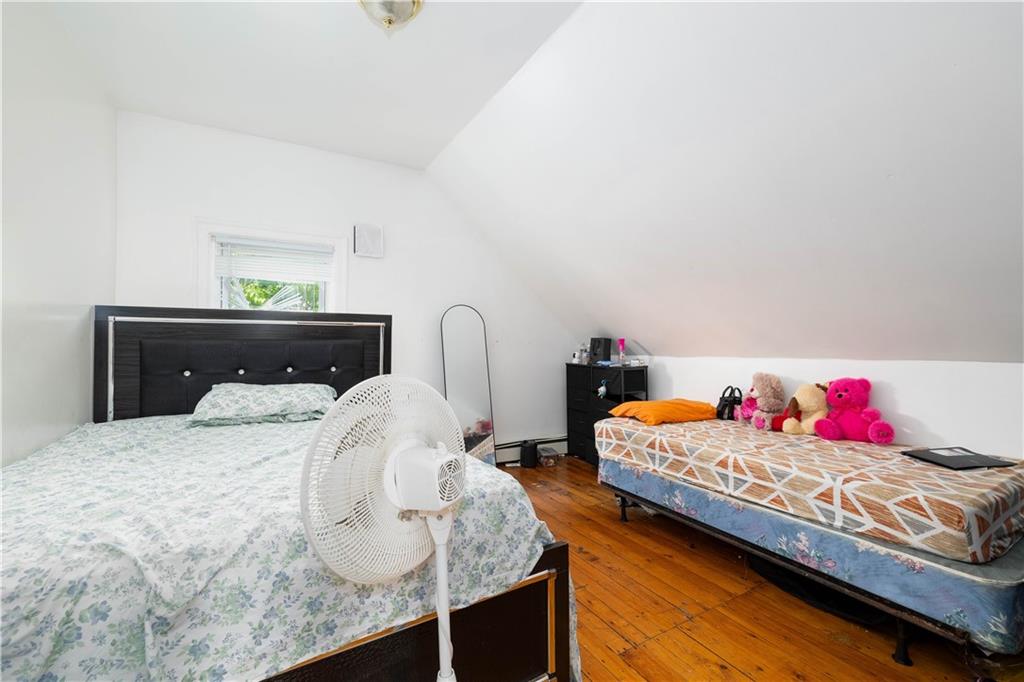 115 Division Street Property Photo 32