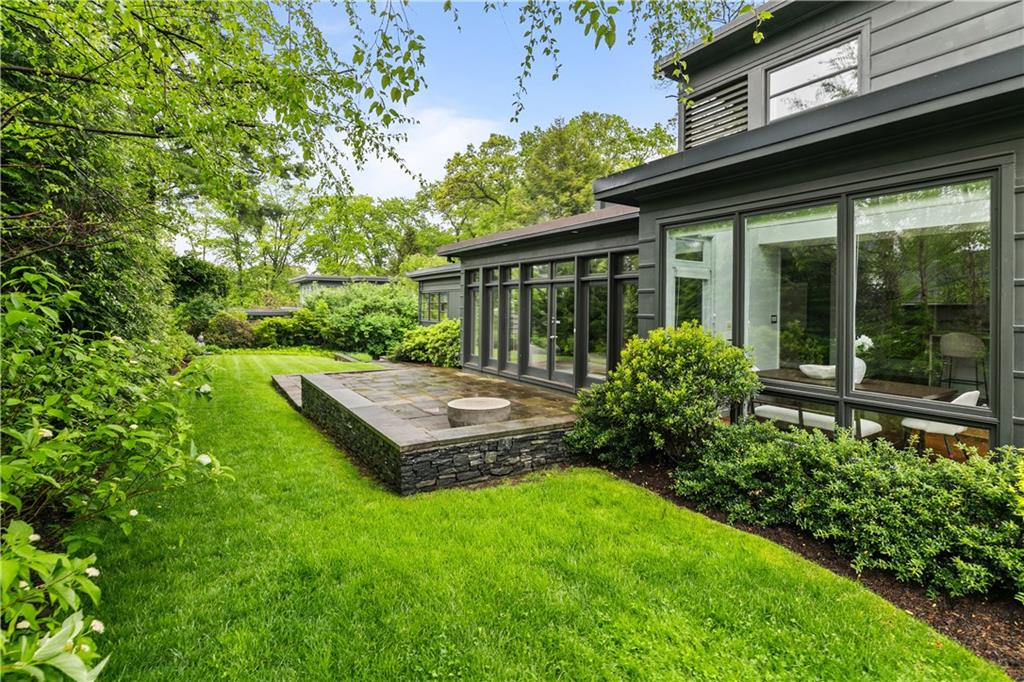 80 Clarendon Avenue Property Photo 41