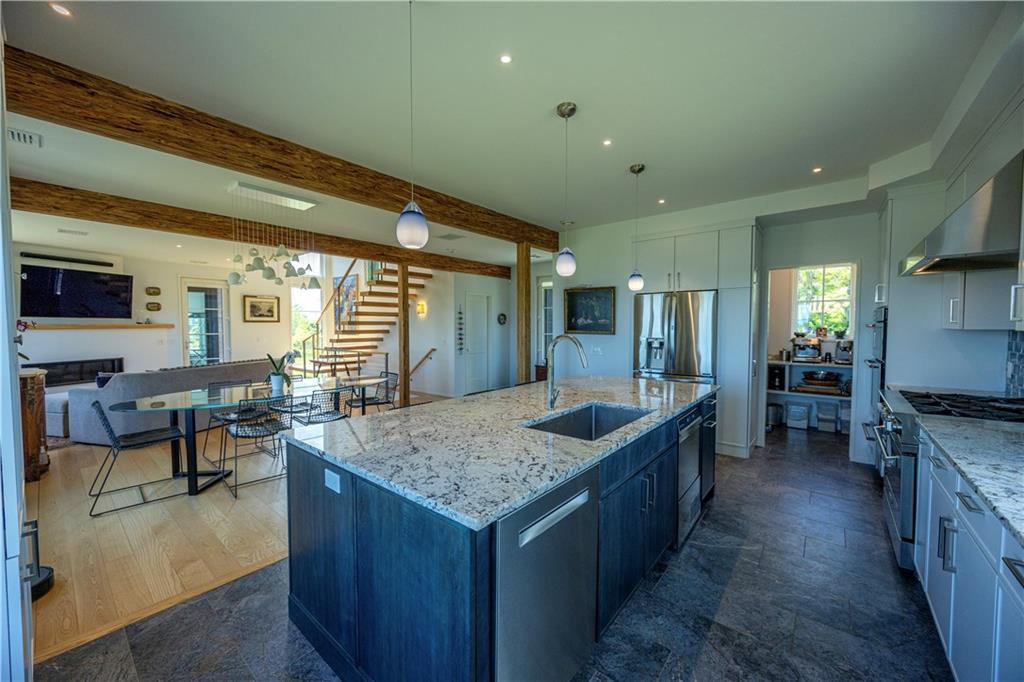 1448 Mohegan Trail Property Photo 10