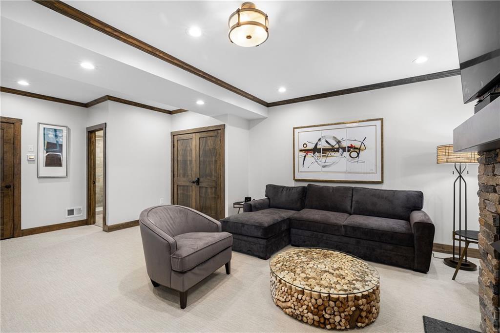 3 Gardenia Drive Unit M6 Property Photo 25
