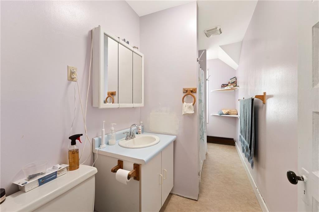 149 6th Avenue Property Photo 17