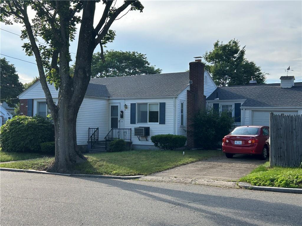 33 Moorland Avenue Property Photo 1