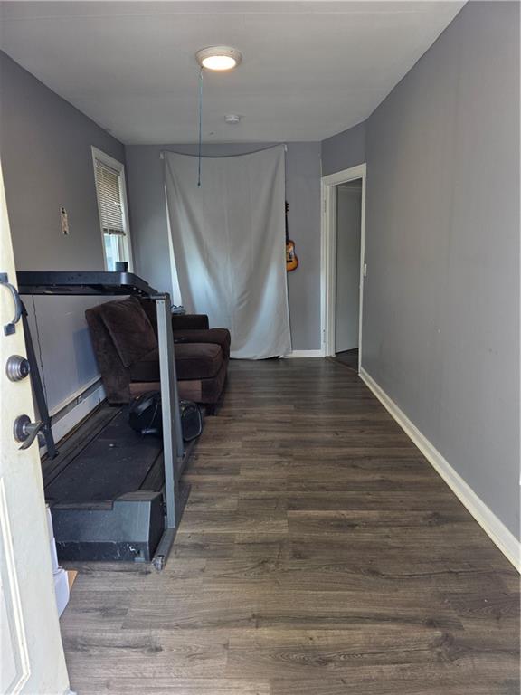 1612 1614 Lonsdale Avenue Property Photo 18