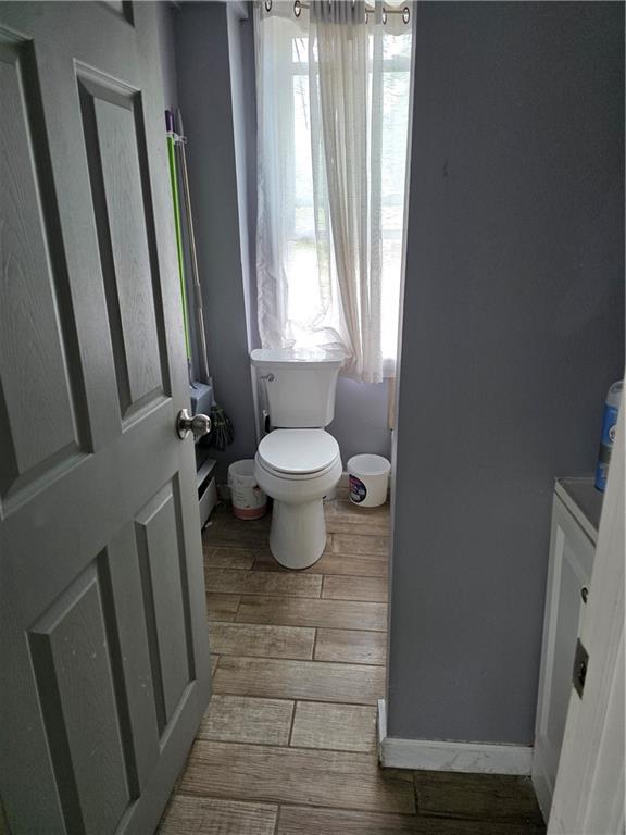 1612 1614 Lonsdale Avenue Property Photo 33