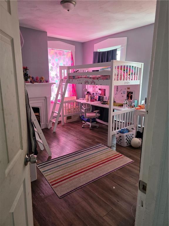 1612 1614 Lonsdale Avenue Property Photo 36