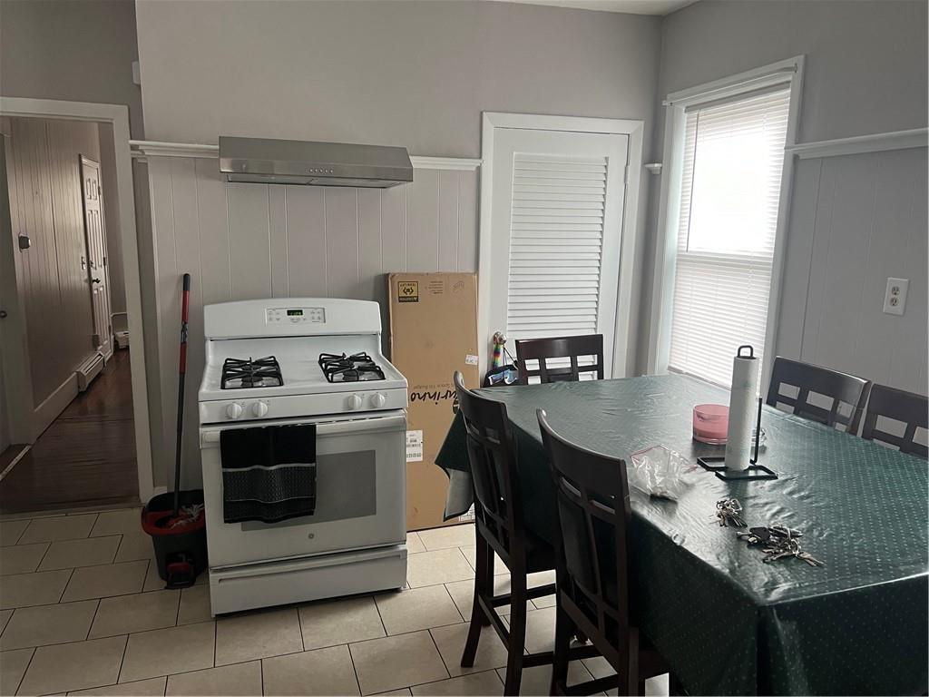 1097 Pontiac Avenue Property Photo 23
