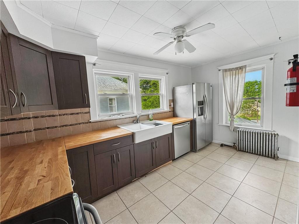 434 River Avenue Property Photo 1