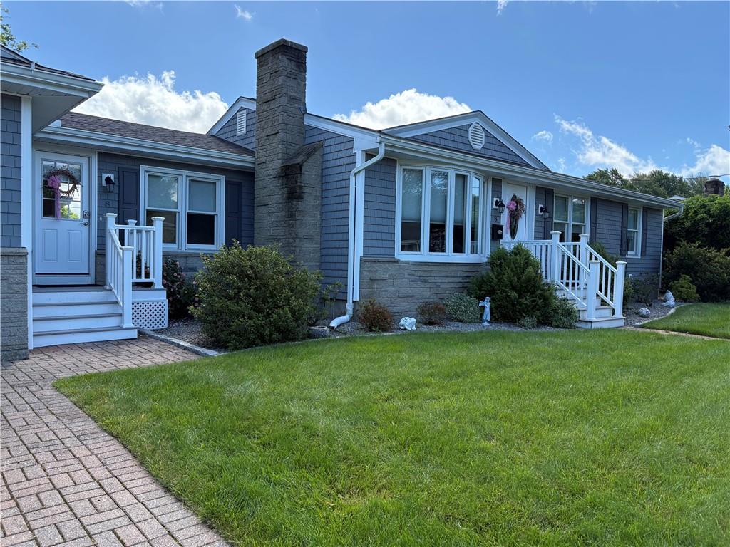 8 Belaire Drive Property Photo 1