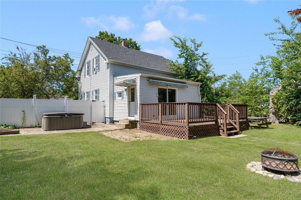 785 Main Avenue Property Photo 1