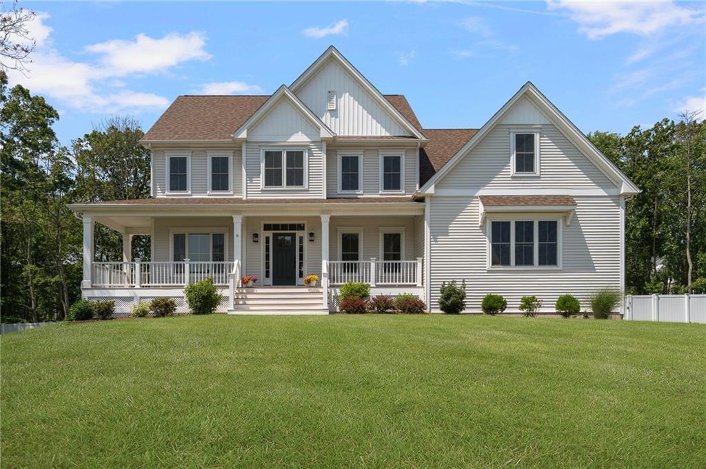 9 Scarlett Way