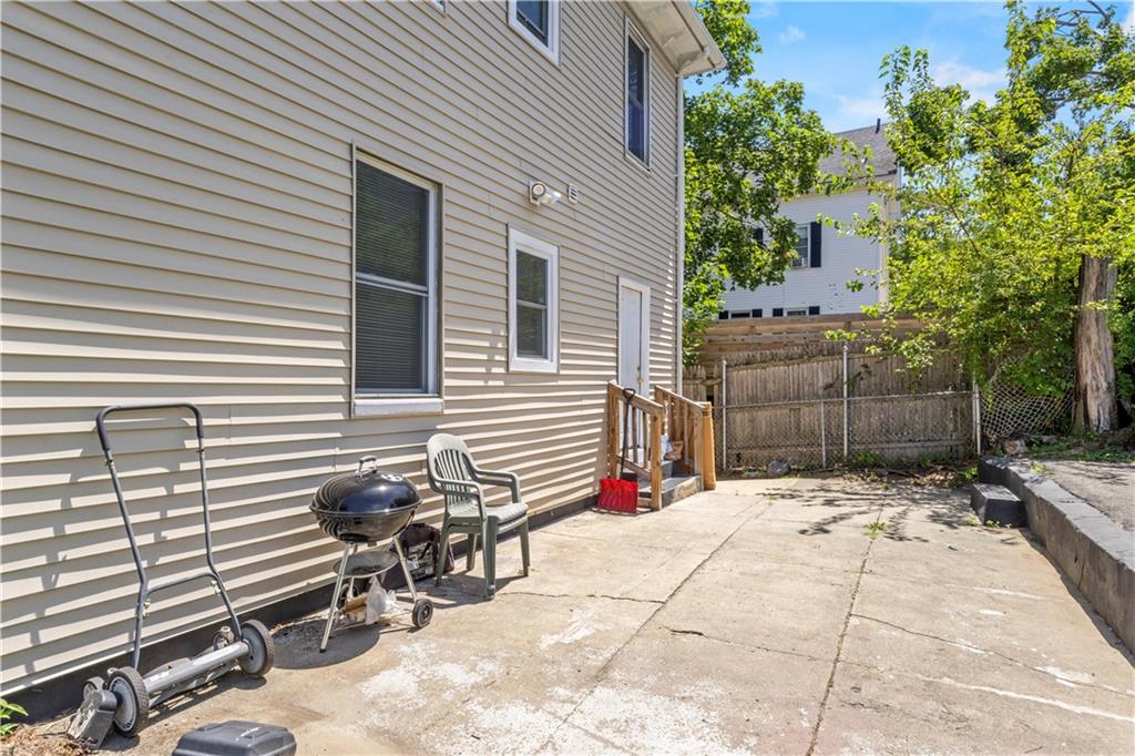 660 Douglas Avenue Property Photo 30