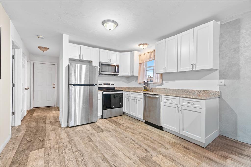 193 Harrison Street Property Photo 4