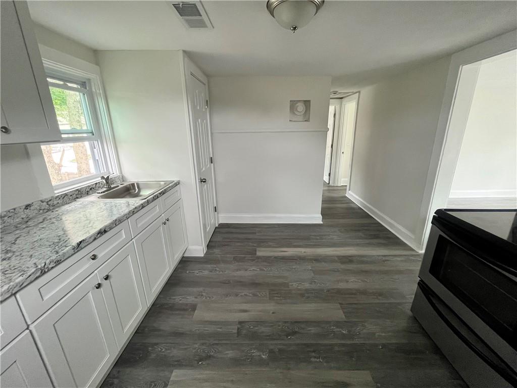 22 24 Agnes Street Property Photo 18