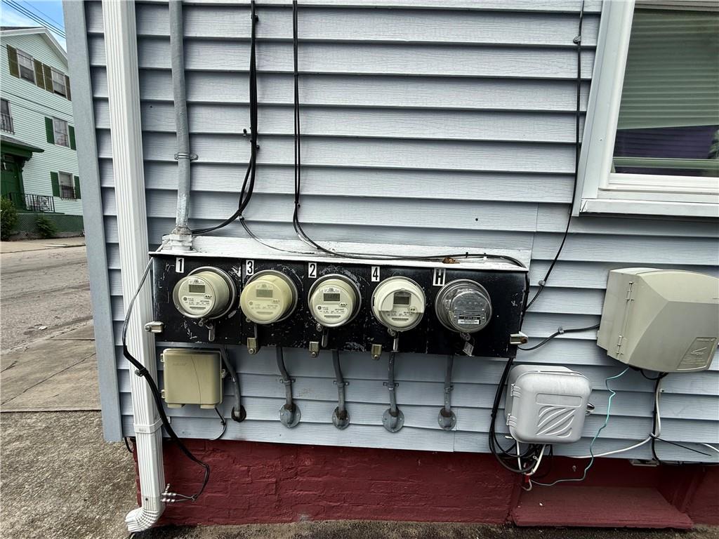 139 Julian Street Property Photo 7