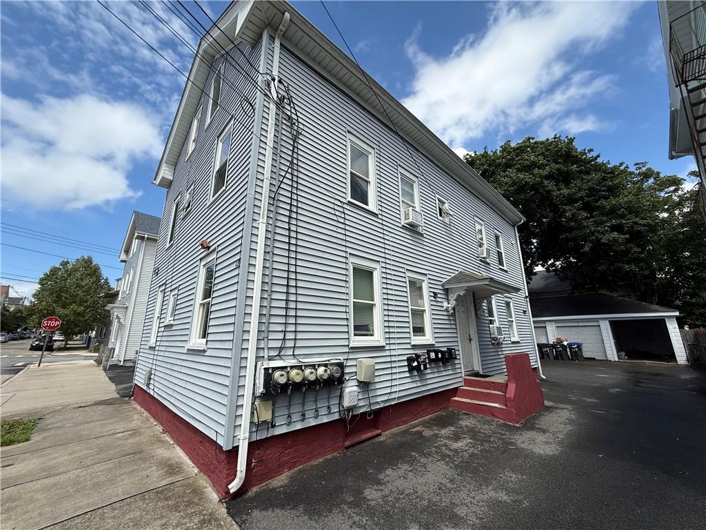 139 Julian Street Property Photo 10