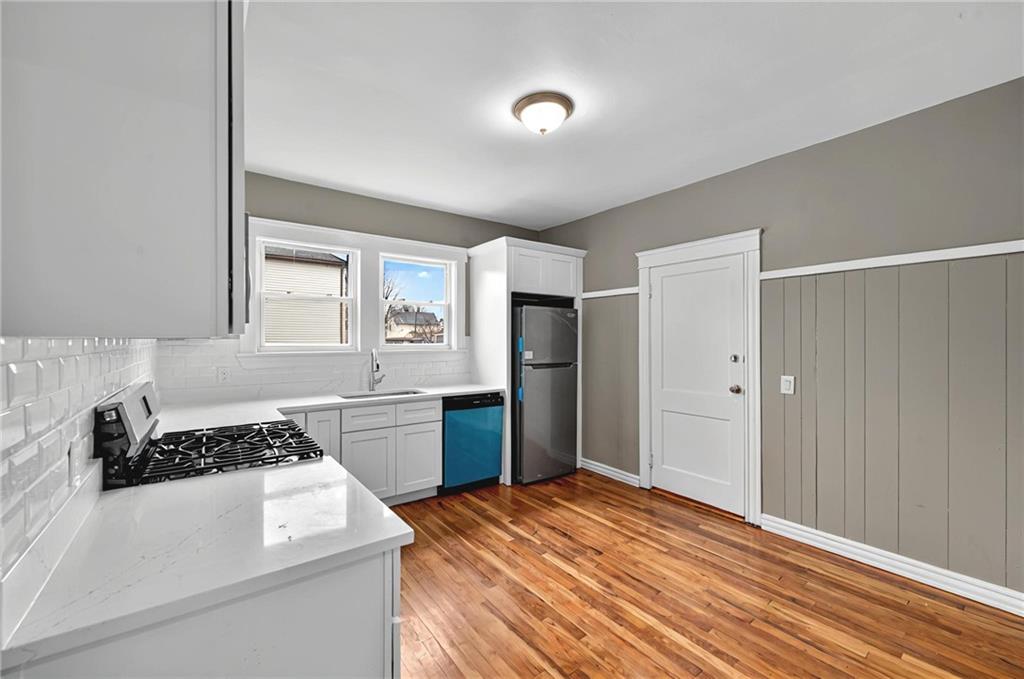 15 17 Melissa Street Property Photo 5