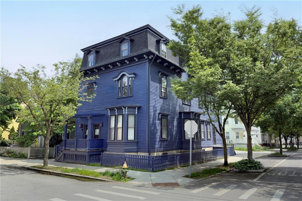 64 Willow Street UNIT 1