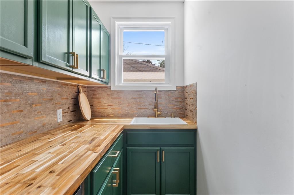 61 Wealth Avenue Property Photo 6