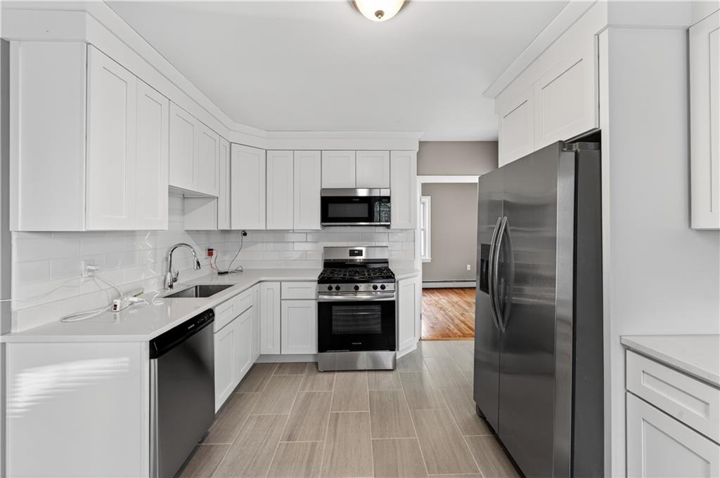 55 Warren Street Property Photo 5