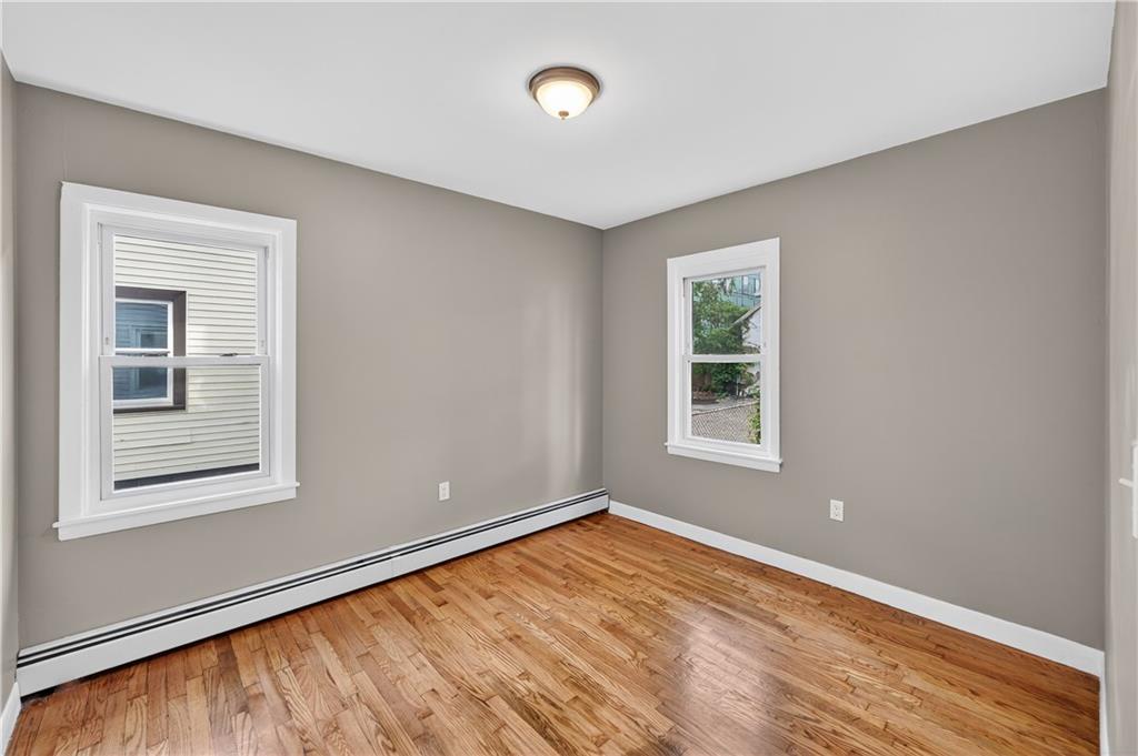 55 Warren Street Property Photo 8