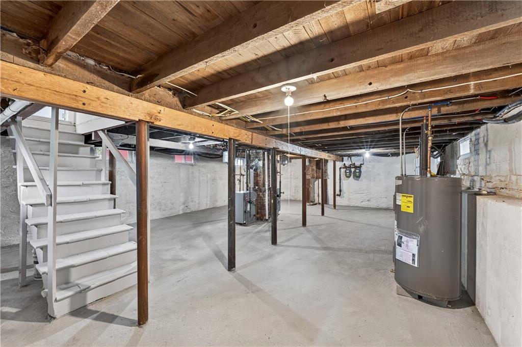 55 Warren Street Property Photo 23