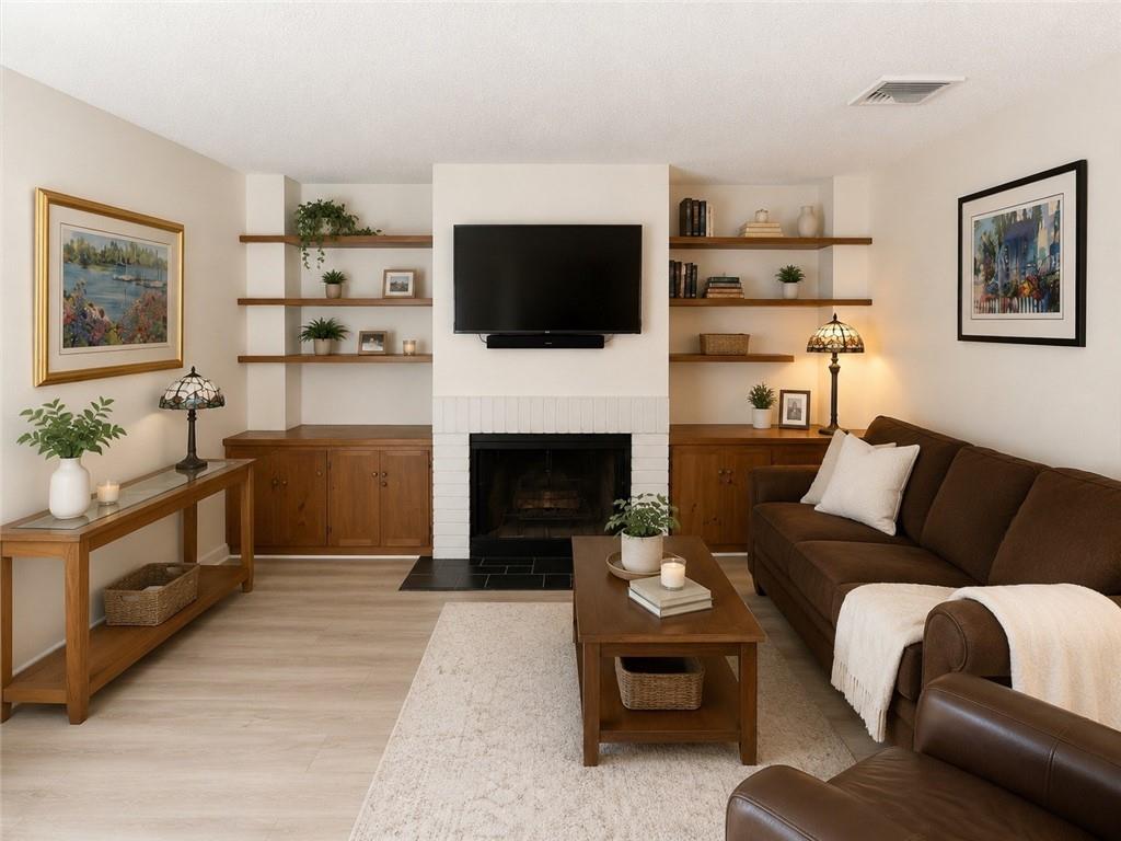 421 Bellevue Avenue Unit 3c Property Photo 4