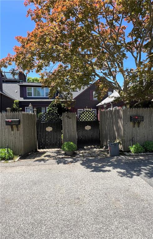 167 Coggeshall Avenue Unit B Property Photo 1