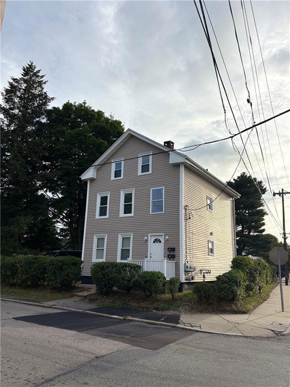 784 York Avenue Property Photo 1
