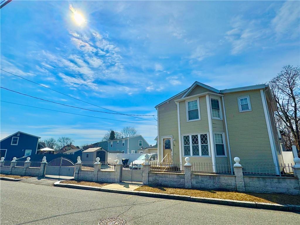 50 Washington Avenue Property Photo 1