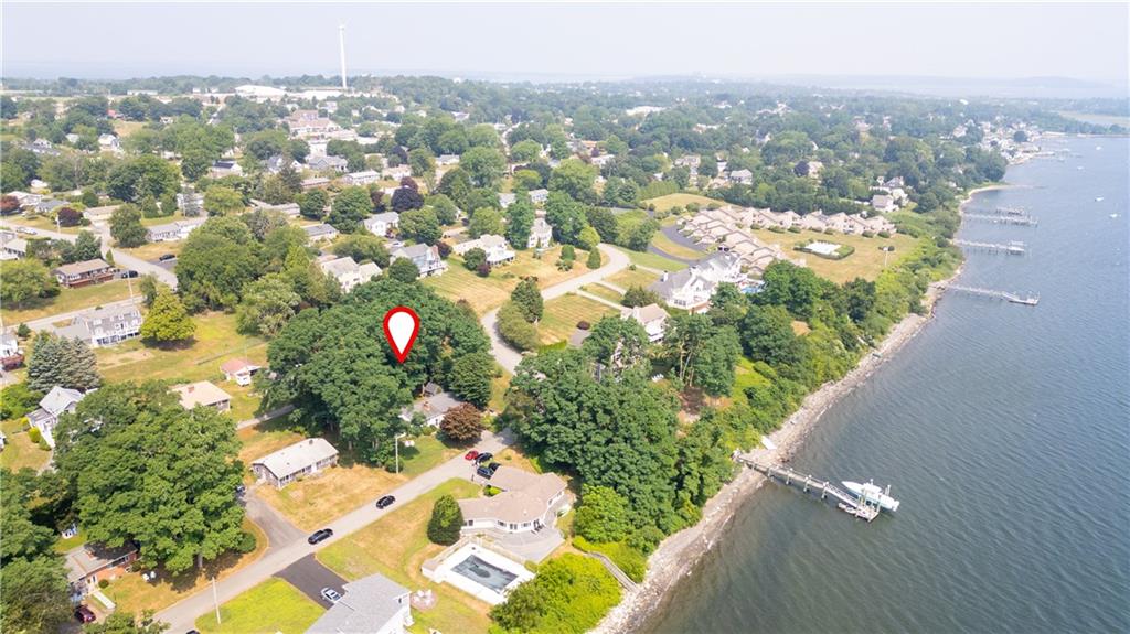 30 Johnnycake Lane Property Photo 1