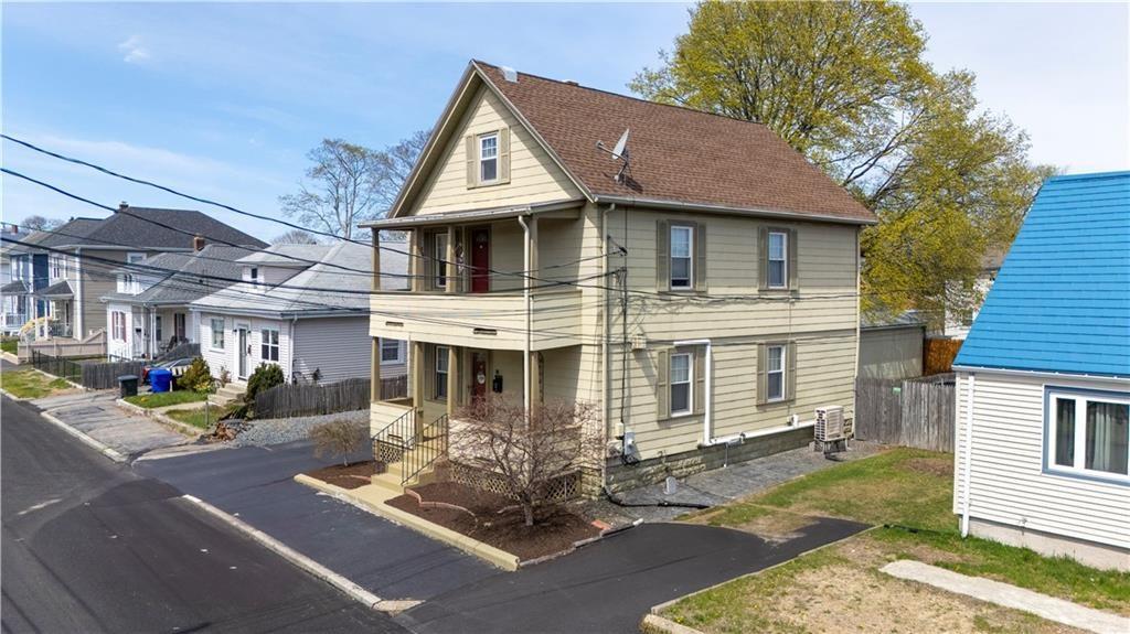 54 Harris Street Unit 2 Property Photo 2