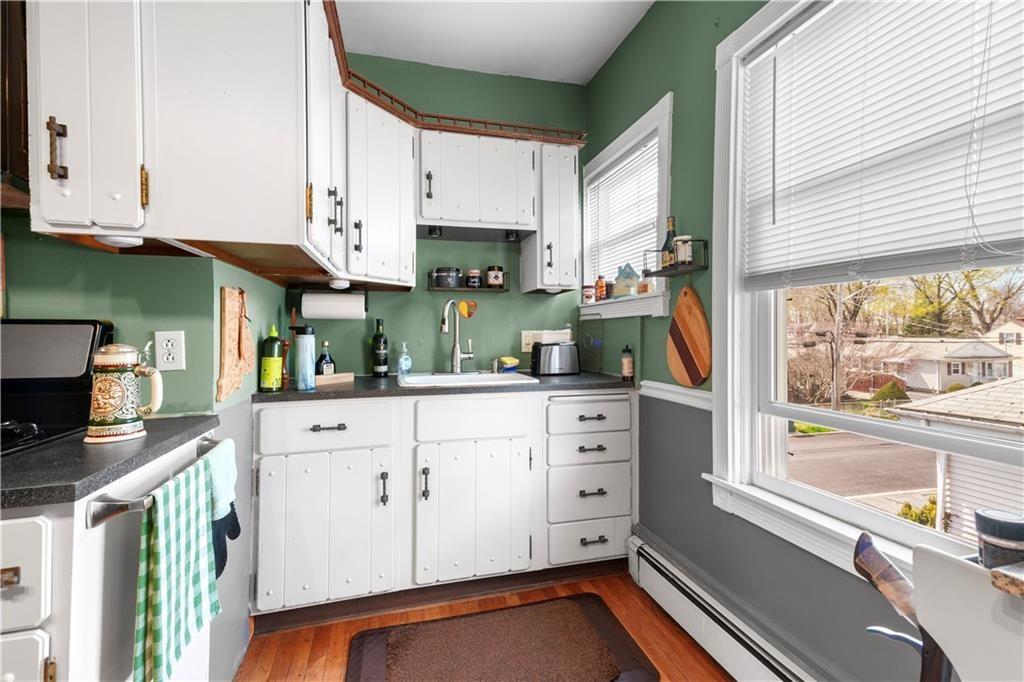 54 Harris Street Unit 2 Property Photo 4