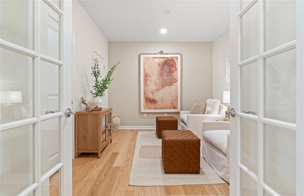 141 East Point Drive Unit 112 Property Photo 10
