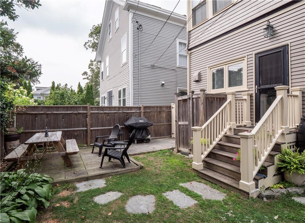 1 3 Pell Street Property Photo 22