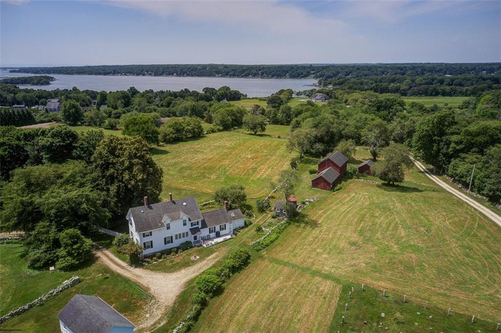143 Horseneck Road Property Photo 1