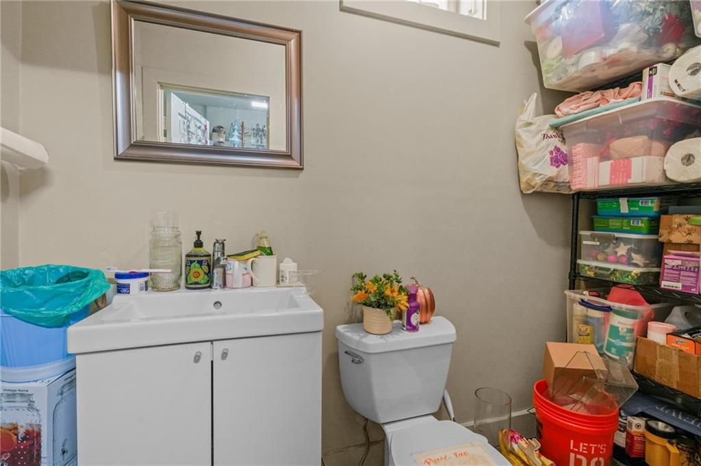 26 Franklin Street Property Photo 35
