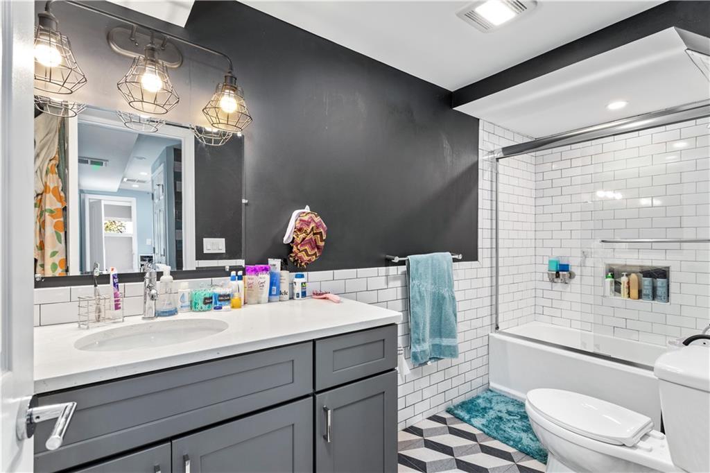 4 James Street Property Photo 11