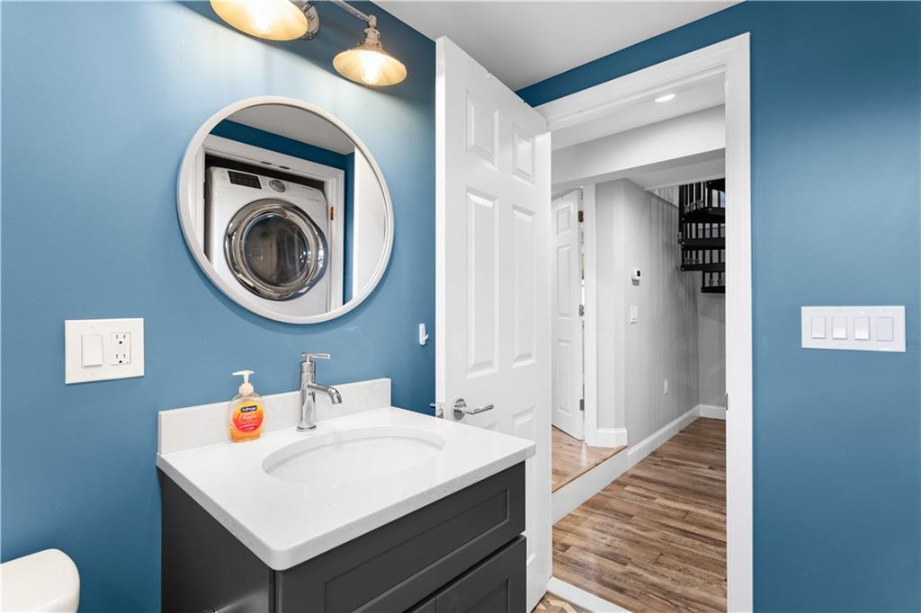 4 James Street Property Photo 18