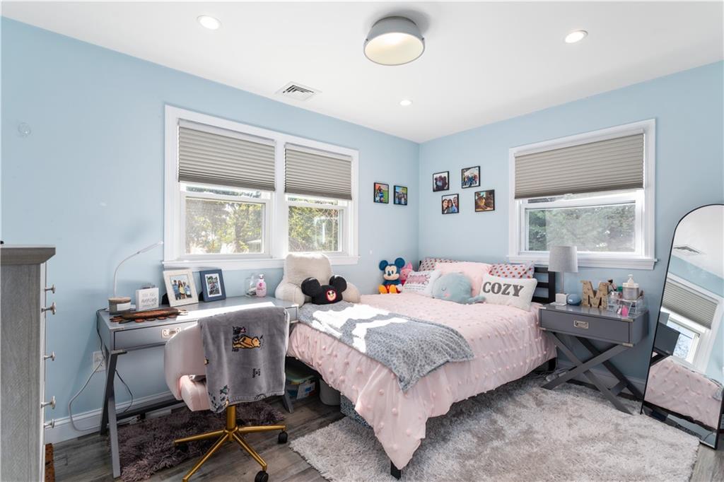 4 James Street Property Photo 26