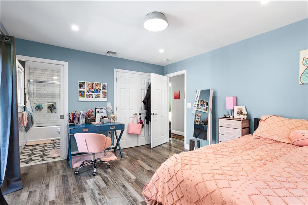 4 James Street Property Photo 30