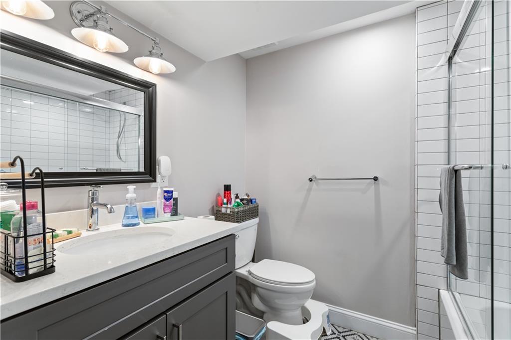 4 James Street Property Photo 41