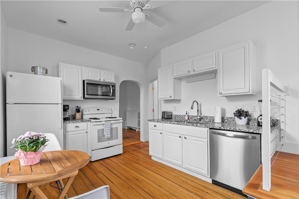 491 493 Thames Street Property Photo 11