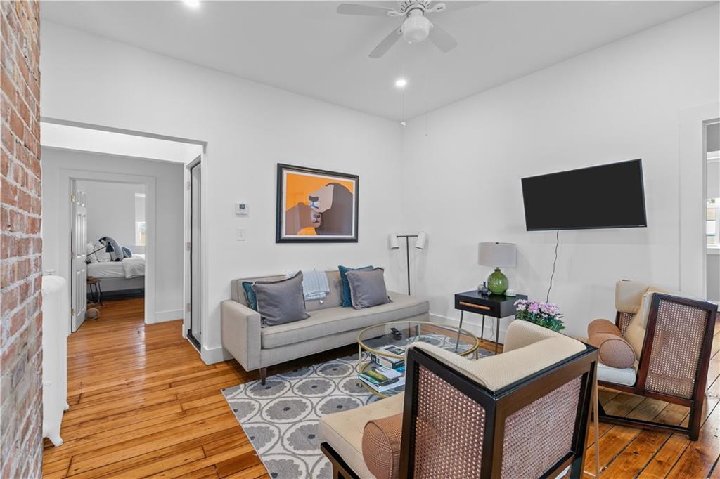 491 493 Thames Street Property Photo 23
