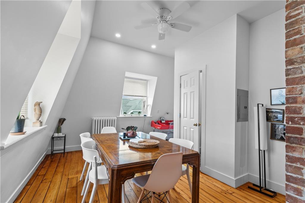 491 493 Thames Street Property Photo 25