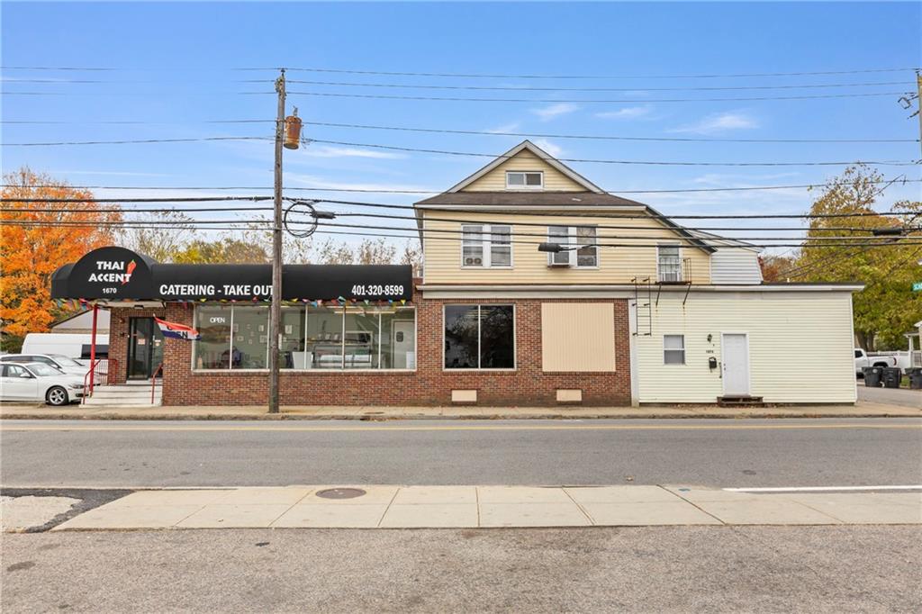 1674 1670 Main Street Property Photo 1