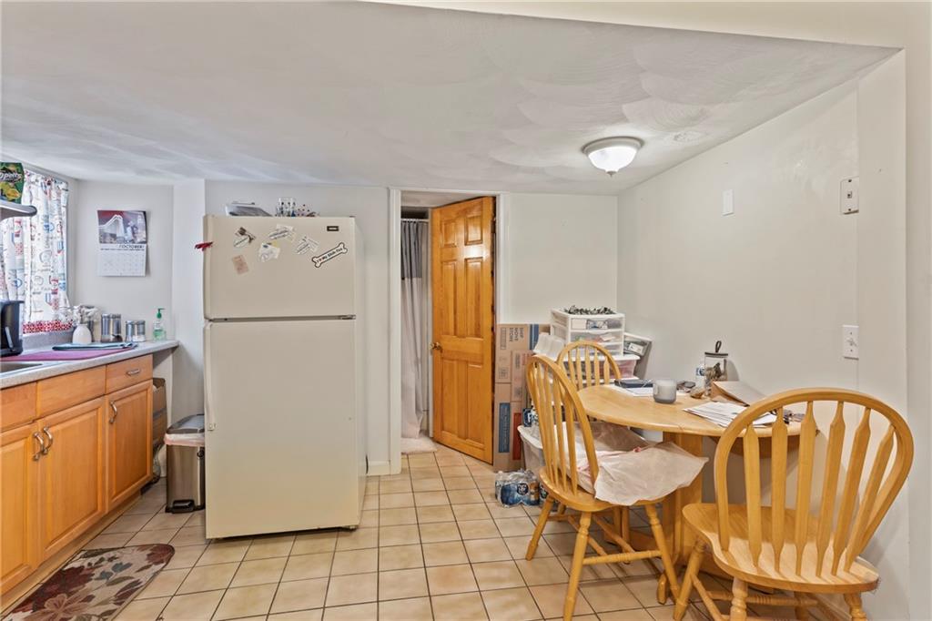 1674 1670 Main Street Property Photo 16