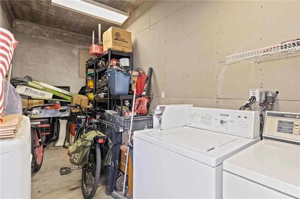 1674 1670 Main Street Property Photo 23