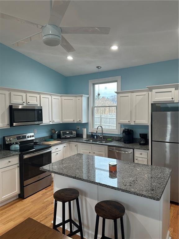 17 Crescent Road Property Photo 2
