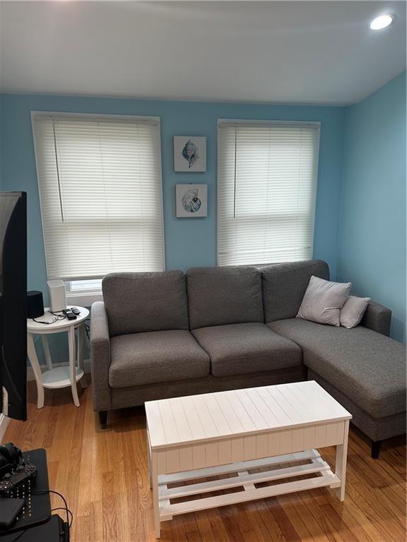 17 Crescent Road Property Photo 8