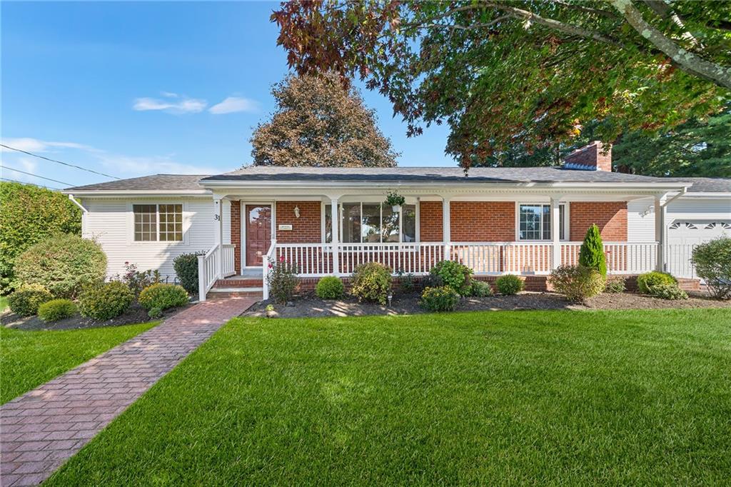 31 Conifer Drive Property Photo 1